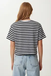 Lovelyİstanbul Oversize Striped Cotton Knitted T-shirt  BLACK WHITE - Image 4