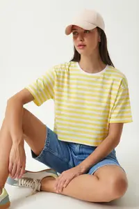 Lovelyİstanbul Oversize Striped Cotton Knitted T-shirt  YELLOW WHITE - Image 2