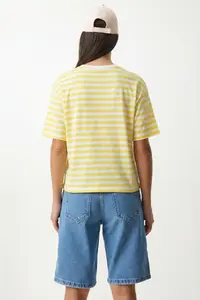 Lovelyİstanbul Oversize Striped Cotton Knitted T-shirt  YELLOW WHITE - Image 4