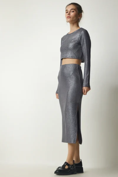 MC00243-GRAY_1
