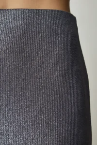 Happiness İstanbul Women Gray Sparkly Ribbed Crop Skirt Set - Image 7