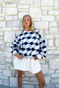 Trend Alaçatı Stili Women's Navy Blue-White Crew Neck Digital Printed Sweatshirt - Image 3