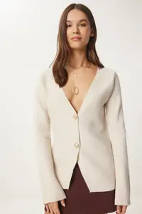 Happiness İstanbul Women Beige V-neck Chic buttoned Knitwear Cardigan - Image 3