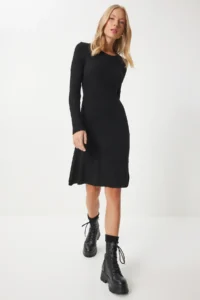 Happiness İstanbul Women's Black Crew Neck Ribbed Knitwear Dress - Image 4
