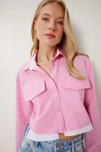 Happiness İstanbul Women's Pink Contrast Color Woven Crop Shirt - Image 2