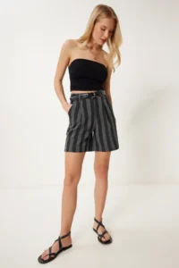 Happiness İstanbul Women Gray Striped Seasonal Weaving Shorts - Image 3