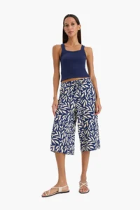 DeFacto High Waist Crop Fit Patterned Viscose Capri - Image 2