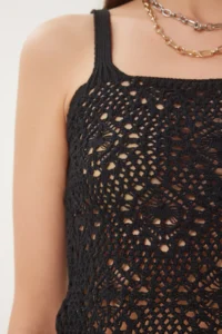 Happiness İstanbul Women's Black Openwork Summer Knitwear Crop Skirt Set - Image 4