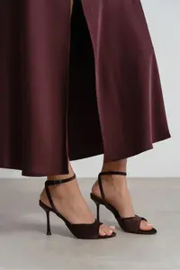 Nisantasi Shoes Charms Brown Velvet Bilek Belt Detailed Women Thin Heels Shoes