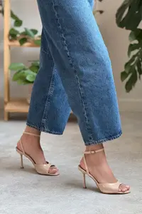 Nisantasi Shoes Charms Nude Patent Bilek Belt Detailed Women Thin Heels Shoes - Image 2