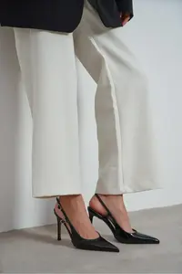 Nisantasi Shoes Ladonia Black Patent Arka Light Hair Clip Detailed Women Heels Shoes - Image 7