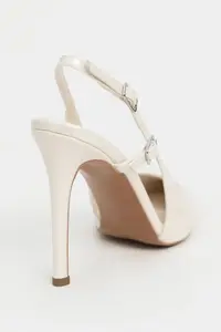 Nisantasi Shoes Ladonia Pearl Patent Arka Light Hair Clip Detailed Women Heels Shoes - Image 5
