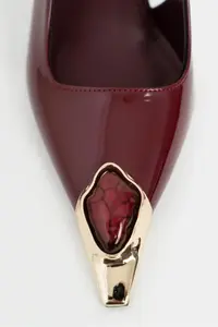 Nisantasi Shoes VIPER Burgundy Patent Gold Framed Stone Accessory Detailed Pointed toe Women Heels Shoes - Image 5