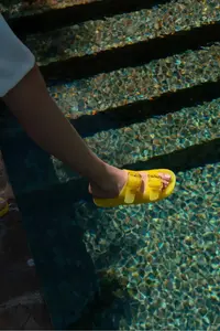Nisantasi Shoes Marlowe Transparent Yellow Double Hair Clip Detailed Flat Sole Women Slippers - Image 5