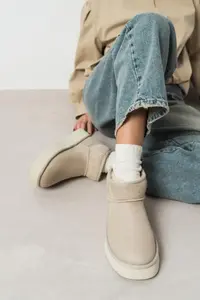 Nisantasi Shoes Mini SAND BEIGE SUEDE FURRY Thick Sole Women Boots