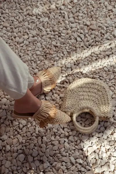 NSN-RT200K_Beige-Tan_Tassel_1