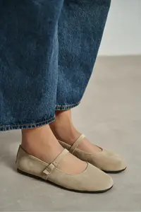 Nisantasi Shoes Mono Beige GENUINE Leather Hair Clip Detailed Flat Sole Women Flats - Image 4