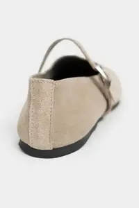 Nisantasi Shoes Mono Beige GENUINE Leather Hair Clip Detailed Flat Sole Women Flats - Image 7