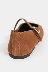 Nisantasi Shoes Mono Tan Suede GENUINE Leather Hair Clip Detailed Flat Sole Women Flats - Image 4