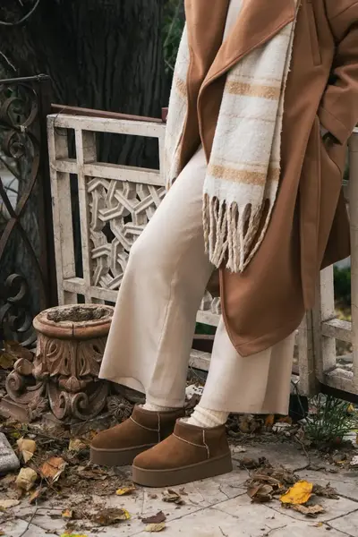NSN-SOF01K_SAHRA_Suede_Leather_1