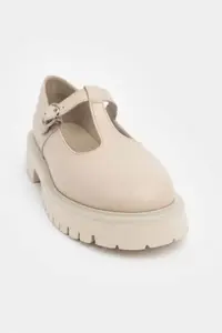 Nisantasi Shoes Stana Beige GENUINE Leather Hair Clip Detailed Thick Taban Women Shoes - Image 4