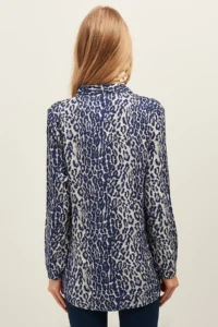 Olalook Women Navy Blue Leopard Weaving Shirt - Image 4