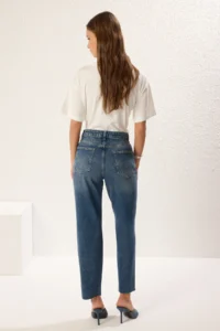 TRENDYOLMİLLA Light Blue Cut-Out High Waist Straight 100% Cotton Non-Stretch jeans - Image 5