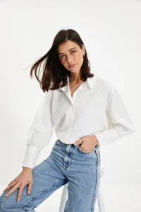 TRENDYOLMİLLA Ecru buttoned Cotton Wide Cuff Detailed Oversized Weaving Shirt - Image 3