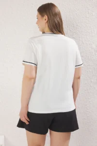 Trendyol Curve Ecru Crew Neck Biye Detailed Basic Plus Size T-Shirt - Image 4