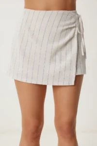 Happiness İstanbul Women's Stone Blue Striped Mini Linen Shorts Skirt - Image 4
