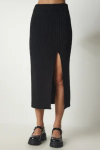 Happiness İstanbul Women Black Ribbed Crop Skirt Knitwear Set - Image 5