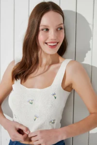 Penti Women Multicolored Floral Crop - Image 3