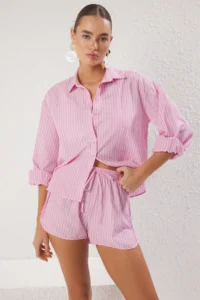 TRENDYOLMİLLA Mavi Striped Weaving Beach Shirt Shorts Set - Image 2