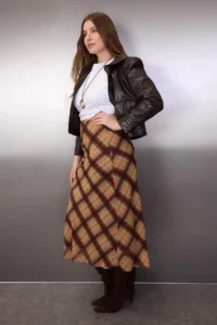 Trendyol Curve Multicolored Siphon Midi Plaid/Checkered Weaving Plus Size Skirt - Image 2