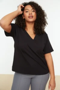 Trendyol Curve Black V-neck Basic 100% Cotton Knitting T-Shirt - Image 2