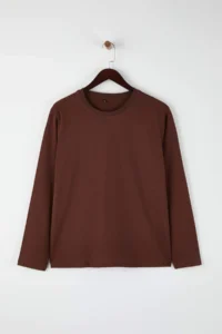Trendyol Curve Brown 100% Cotton Long Sleeve Crew Neck Regular Basic Knitting Plus Size T-Shirt - Image 5