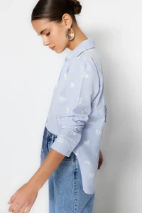 TRENDYOLMİLLA Mavi Striped flower patterned Cotton Oversized Wide Pattern Weaving Shirt - Image 7