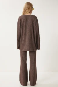 Happiness İstanbul Women's Brown Comfortable Corduroy Knitted Blouse and Trousers Set - Image 10