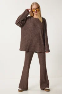 Happiness İstanbul Women's Brown Comfortable Corduroy Knitted Blouse and Trousers Set - Image 2