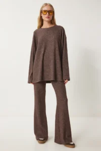 Happiness İstanbul Women's Brown Comfortable Corduroy Knitted Blouse and Trousers Set - Image 3