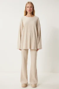 Happiness İstanbul Women's Cream Comfortable Corduroy Knitted Blouse Trousers Set - Image 3