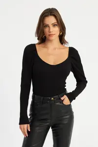 Cool & Sexy Women Black Balloon Sleeve Blouse - Image 3