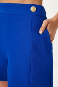 Happiness İstanbul Women's Dark Blue Gold Buttoned Slit Mini Woven Shorts - Image 4