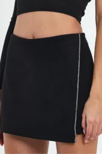 Ceylen Capped Stone Detail Suede Shorts Skirt - Image 4