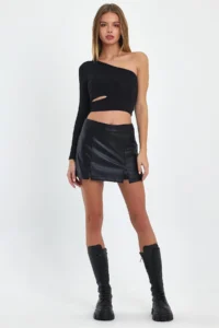 Ceylen Double Slit Leather Shorts Skirt - Image 3
