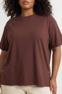Trendyol Curve Brown Boyfriend Fit Yanda Snap Snap Detailed 100% Cotton Knitting Plus Size T-Shirt - Image 2