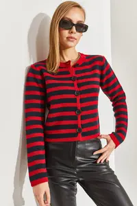 Bianco Lucci Women buttoned Striped Knitwear Cardigan - Image 5
