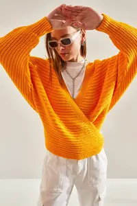 Bianco Lucci Women Binding Detailed Knitwear Cardigan - Image 3