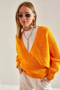 Bianco Lucci Women Binding Detailed Knitwear Cardigan - Image 4