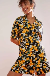 DeFacto Regular Fit flower patterned Organic Cotton Mini Shorts - Image 4